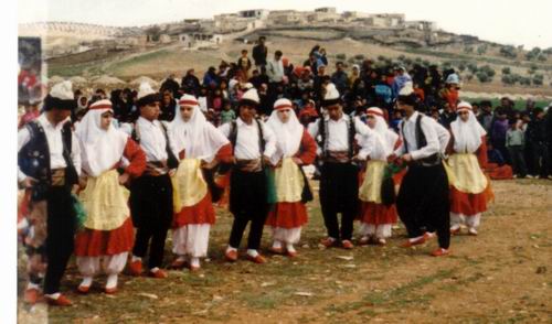 Kurdish_Dance.jpg