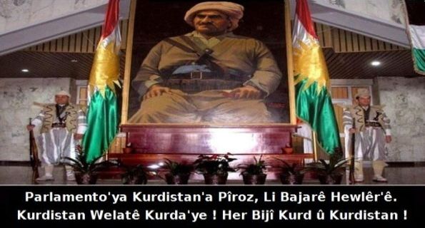 Mistefa_Barzani_Li_Parlamentoya_Kurdistane_1.jpg