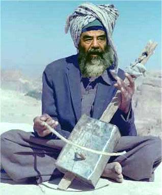 Saddam_Husen_Kemance.jpg